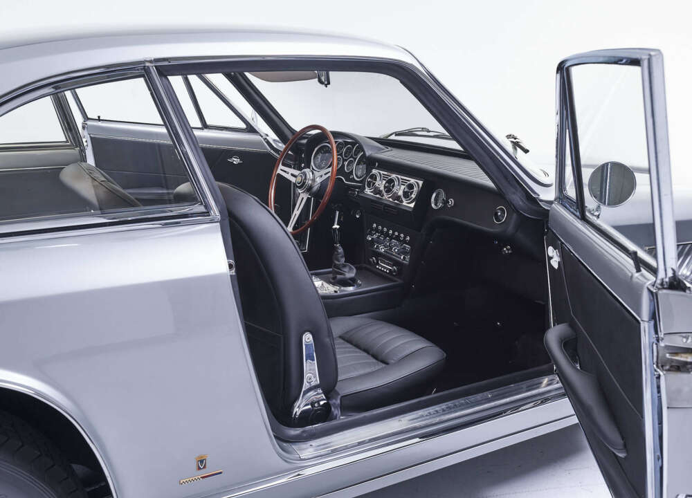 SEBRING ZWART INTERIEUR 06